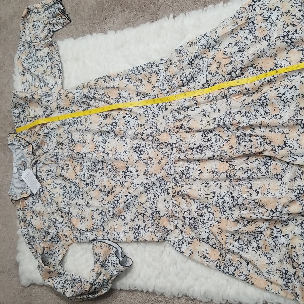Made with Love Pattern Long Sleeves Ruffled Dress. L - Picture 10 of 10